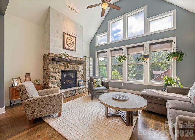 18 Forget Me Not Meadows, Fairview, NC 28730