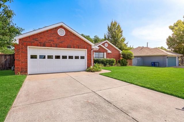 3211 Brookview Drive, Corinth, TX 76210