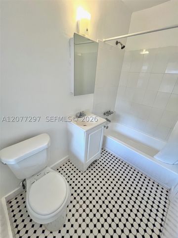 700 NE 85th St 14, Miami, FL 33138