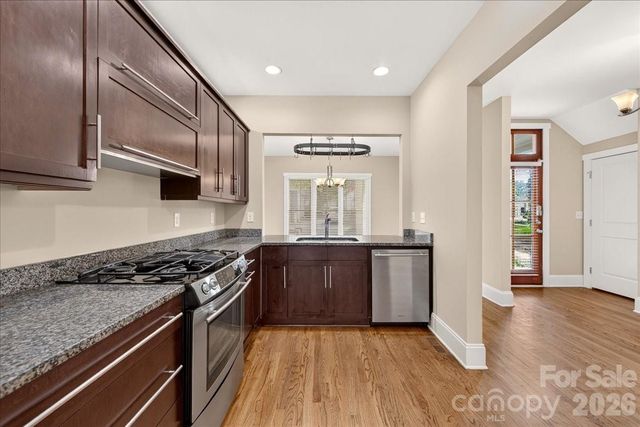 729 Charles Avenue, Charlotte, NC 28205