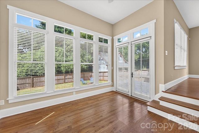 729 Charles Avenue, Charlotte, NC 28205