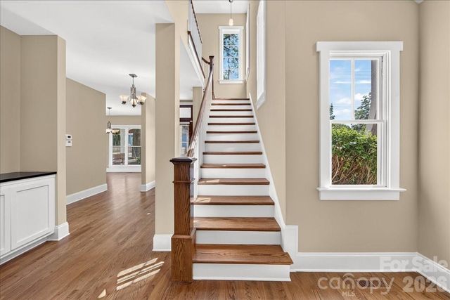 729 Charles Avenue, Charlotte, NC 28205