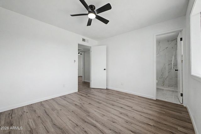 913 W SAINT JOHN Road, Phoenix, AZ 85023