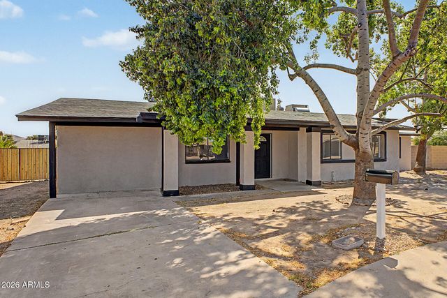 913 W SAINT JOHN Road, Phoenix, AZ 85023