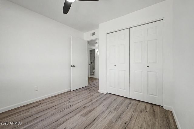 913 W SAINT JOHN Road, Phoenix, AZ 85023
