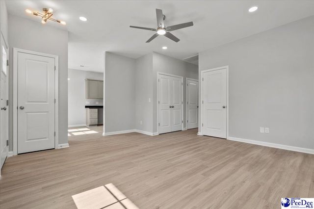 559 E Pine Street, Florence, SC 29506