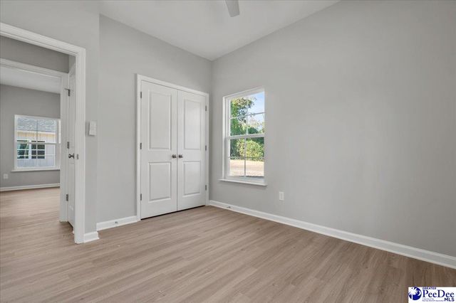 559 E Pine Street, Florence, SC 29506