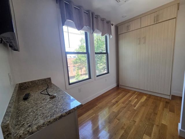 21 Fifth St 19, Chelsea, MA 02150