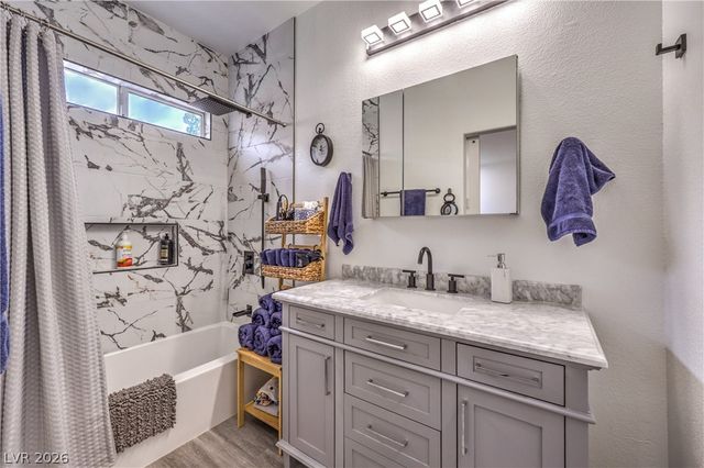 10762 Flame Vine Court, Las Vegas, NV 89135