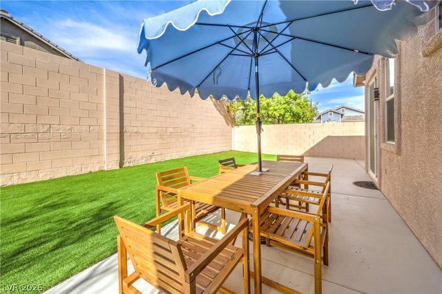 10762 Flame Vine Court, Las Vegas, NV 89135