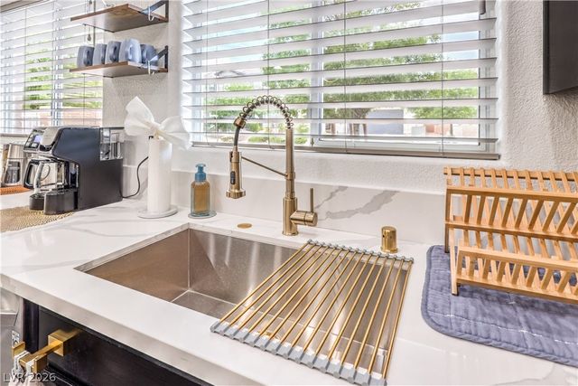 10762 Flame Vine Court, Las Vegas, NV 89135