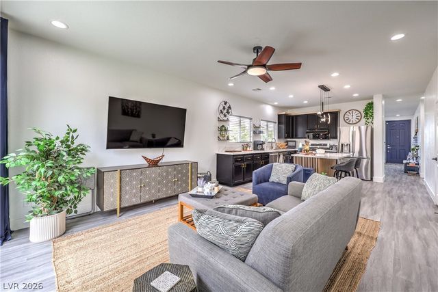 10762 Flame Vine Court, Las Vegas, NV 89135