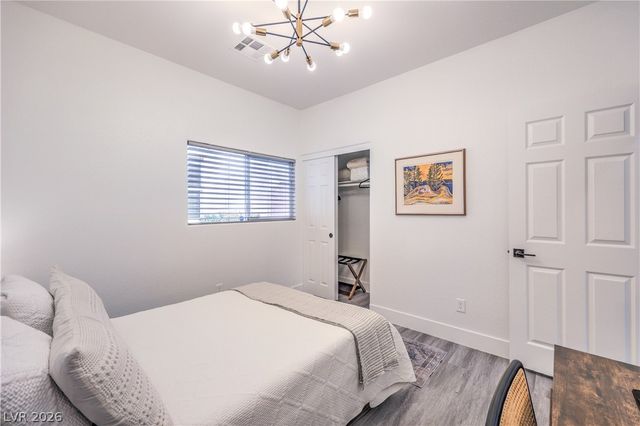 10762 Flame Vine Court, Las Vegas, NV 89135