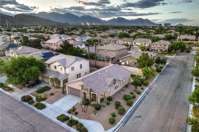 10762 Flame Vine Court, Las Vegas, NV 89135