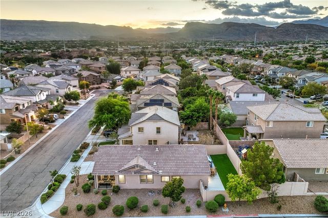 10762 Flame Vine Court, Las Vegas, NV 89135