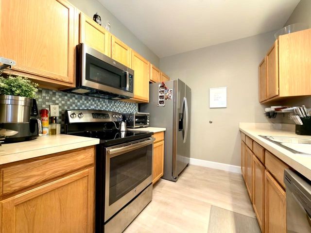 4865 CYPRESS WOODS DRIVE 2302, Orlando, FL 32811