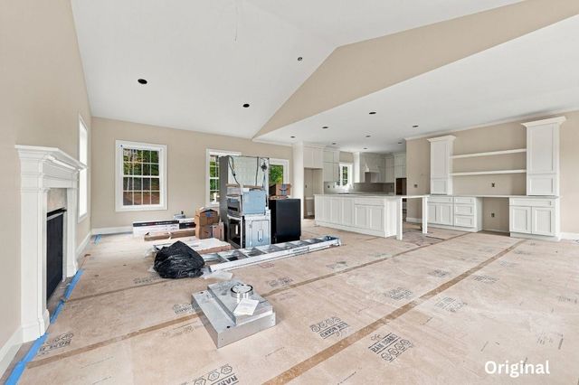 30 Pear Tree Lane, Epping, NH 03042