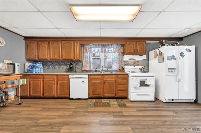 446 Jefferson Avenue, Evans, NY 14006