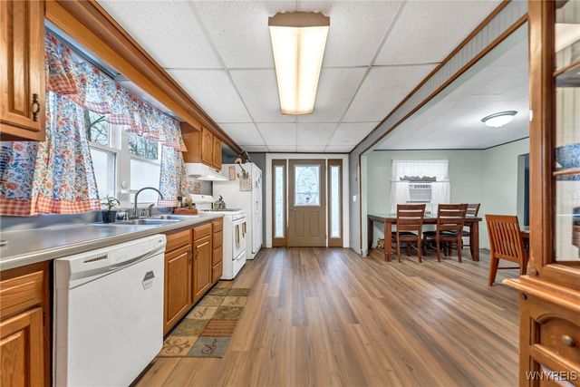 446 Jefferson Avenue, Evans, NY 14006