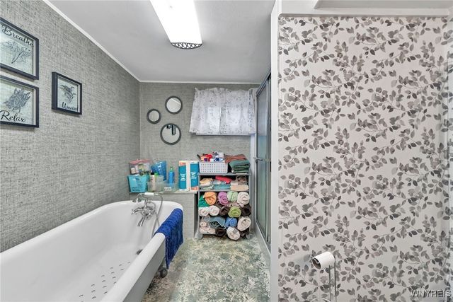 446 Jefferson Avenue, Evans, NY 14006