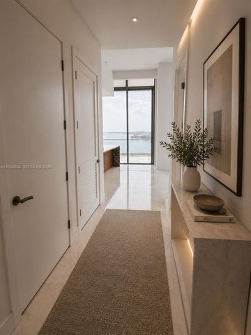 175 SE 25th Road 1503, Miami, FL 33129