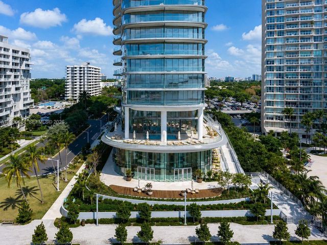 175 SE 25th Road 1503, Miami, FL 33129