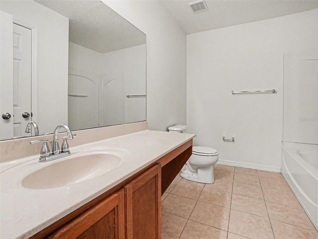 13811 EARPOD DRIVE, Orlando, FL 32828