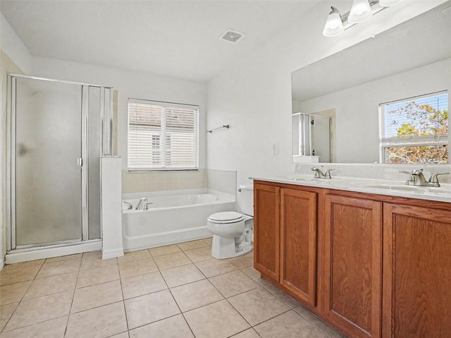 13811 EARPOD DRIVE, Orlando, FL 32828