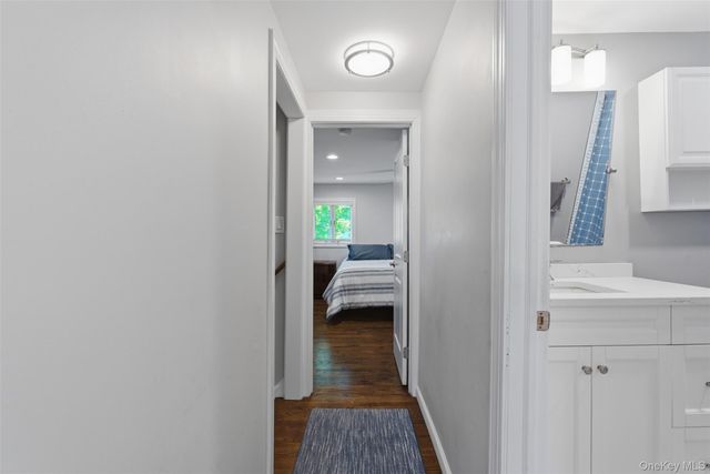 20 Glenside Drive, New City, NY 10956