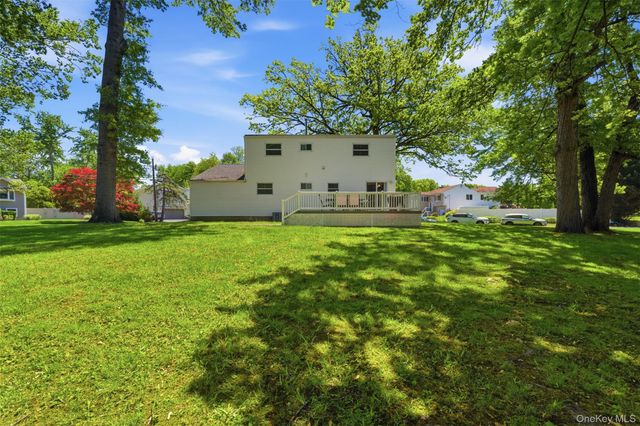 20 Glenside Drive, New City, NY 10956