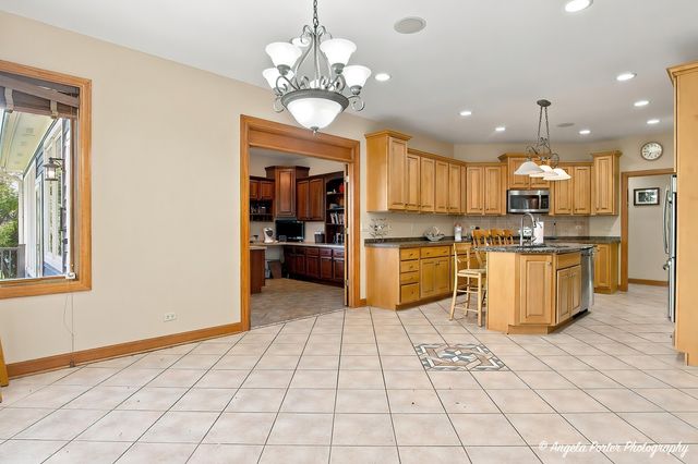 2916 HANGING FEN Court, Johnsburg, IL 60050