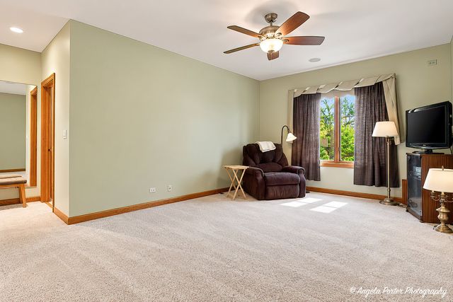 2916 HANGING FEN Court, Johnsburg, IL 60050