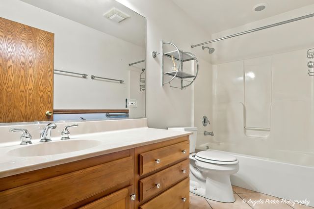 2916 HANGING FEN Court, Johnsburg, IL 60050