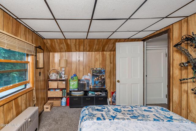 1297 Floral Avenue, Rotterdam, NY 12306