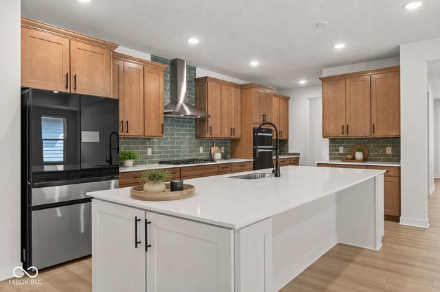 16378 Magnolia Ridge Way, Noblesville, IN 46062