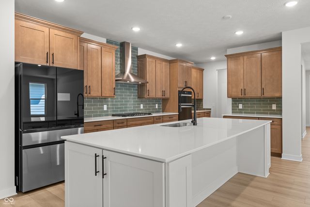 16378 Magnolia Ridge Way, Noblesville, IN 46062