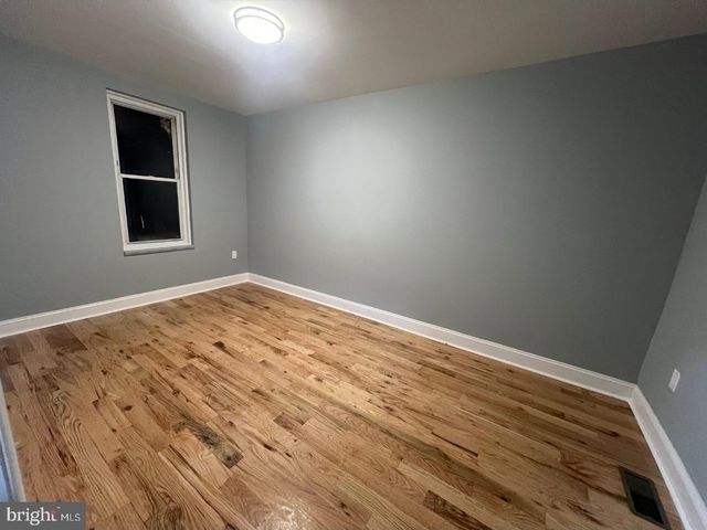 24 S SICKELS ST, Philadelphia, PA 19139