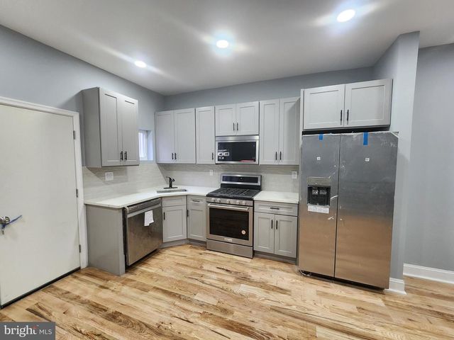 24 S SICKELS ST, Philadelphia, PA 19139