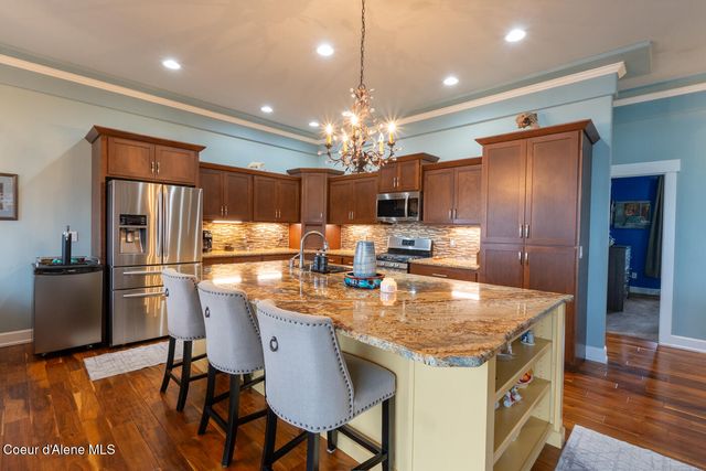 14071 N PRISTINE CIR, Rathdrum, ID 83858