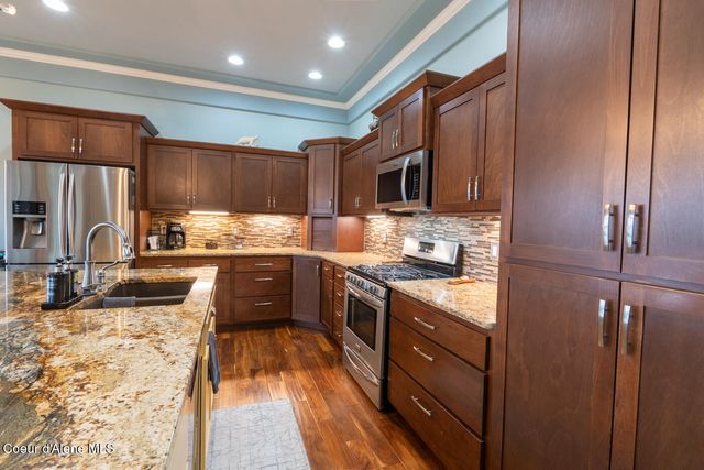 14071 N PRISTINE CIR, Rathdrum, ID 83858