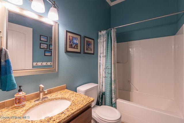 14071 N PRISTINE CIR, Rathdrum, ID 83858