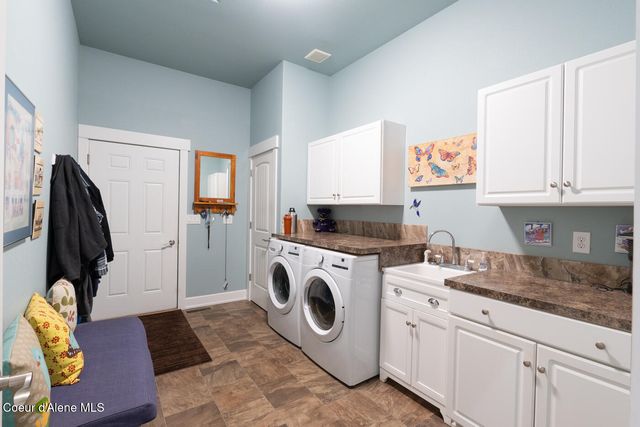 14071 N PRISTINE CIR, Rathdrum, ID 83858