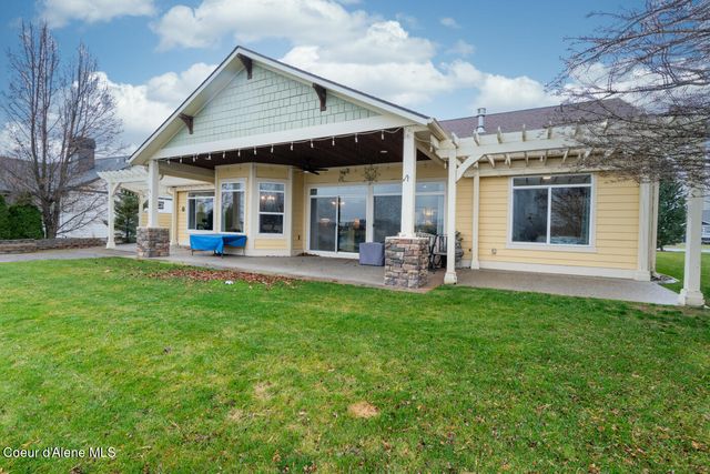 14071 N PRISTINE CIR, Rathdrum, ID 83858