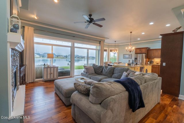 14071 N PRISTINE CIR, Rathdrum, ID 83858