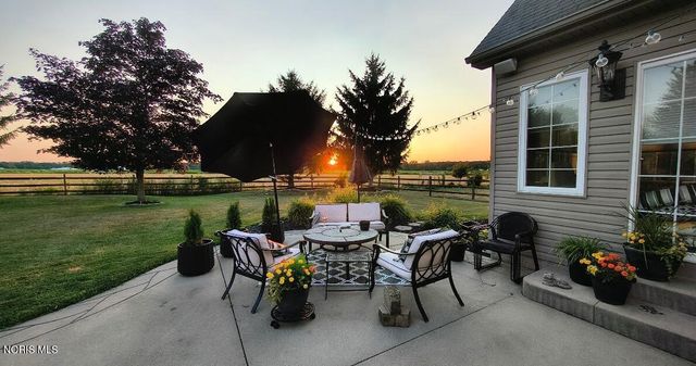 2942 Lexington Glen Boulevard, Monclova, OH 43542