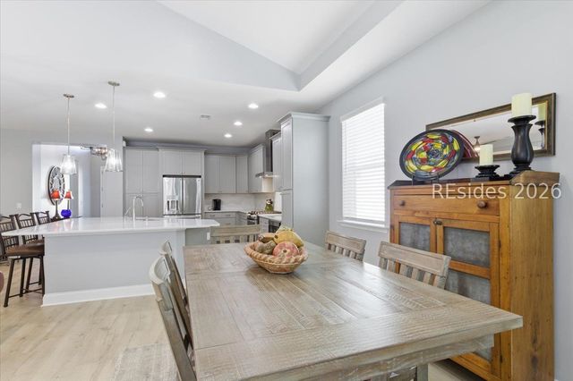 323 Lighthouse Dr, Hardeeville, SC 29927