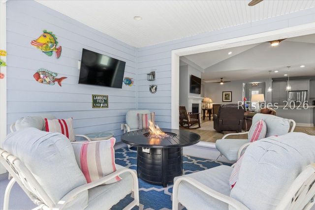 323 Lighthouse Dr, Hardeeville, SC 29927