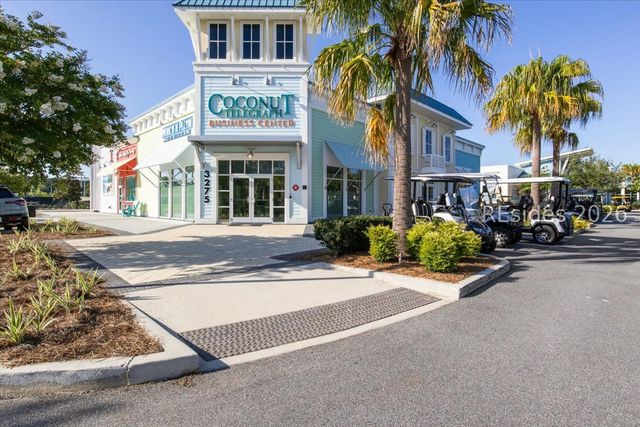 323 Lighthouse Dr, Hardeeville, SC 29927