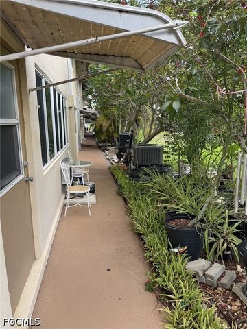 13151 Kings Point DR 7A, Fort Myers, FL 33919