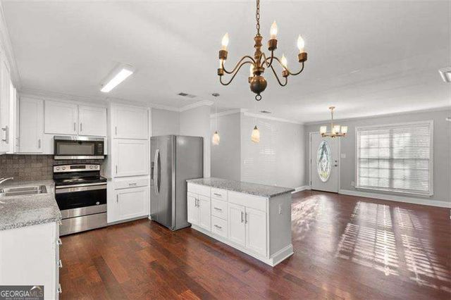 81 Russell Drive NE, Rome, GA 30165